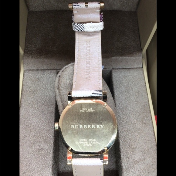 BURBERRY,  UNISEX, Gold City Exaggerated Check Watch BU9026 - Picture 5 of 13